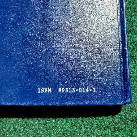 Health Care Delivery In Anesthesia Robert A Hirsh, MD George F Stickley Co 1980 - Picture 4 of 10